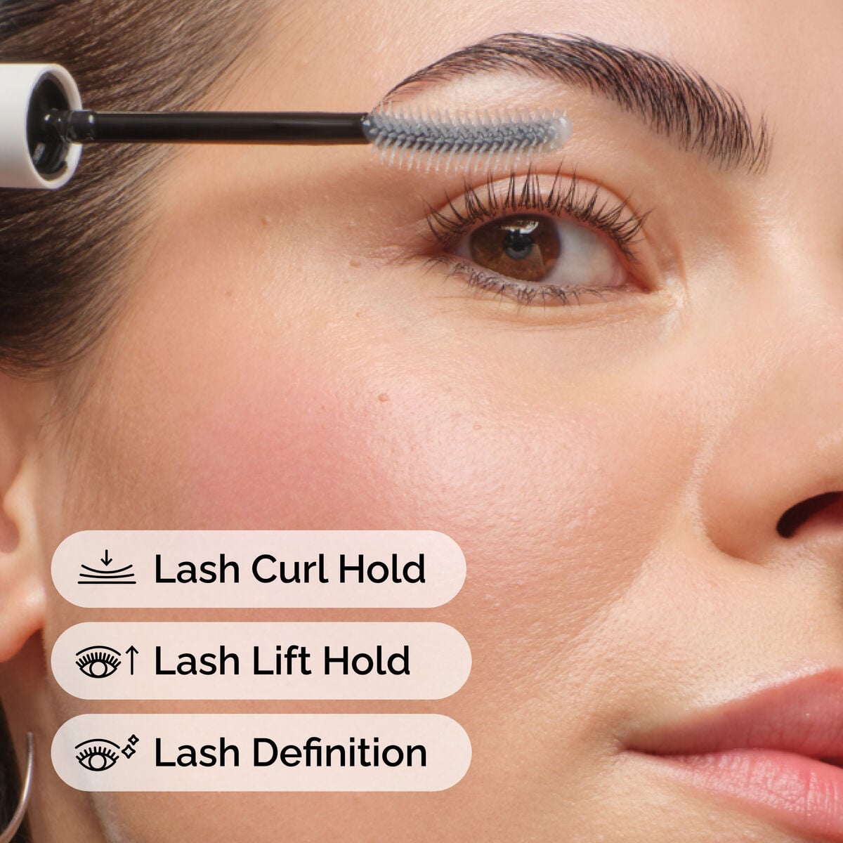 lash-curl-finisher-n0 ord-lash-curl-finisher-model-application-with-benefits.jpg